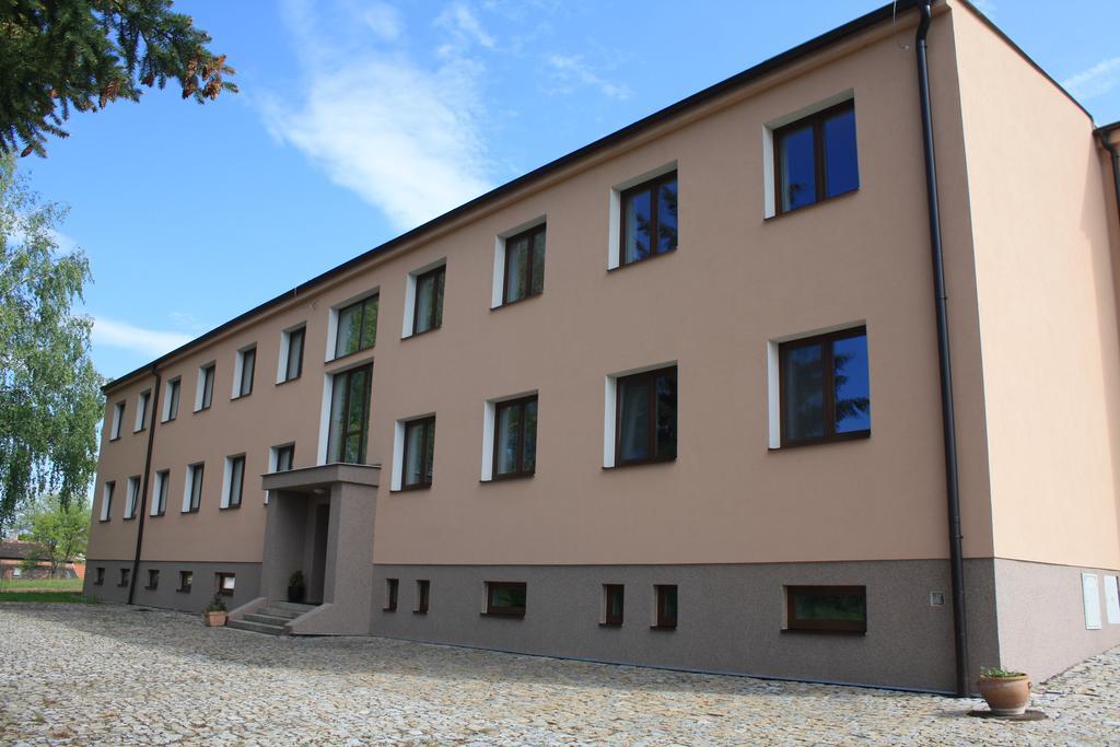 Penzion Rota Pisecne Exterior photo